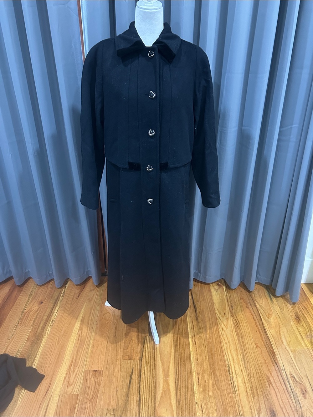 Vintage Mario de Pinto Wool blend Classic Black Long Women's Coat